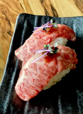 焼肉_炙り寿司